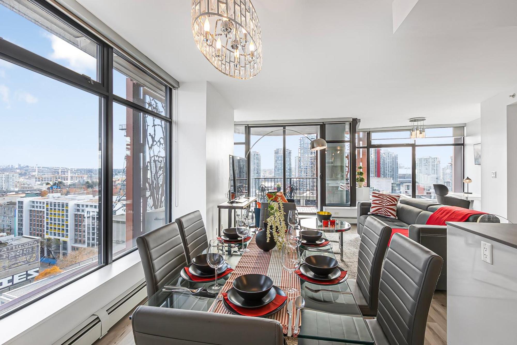 Spacious Modern High-Rise With Ocean & City Views バンクーバー エクステリア 写真